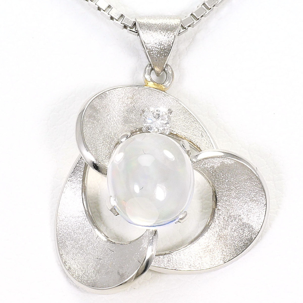 Pm Platinum PT850 Necklace with Water Opal 1.01ct and Diamond (no carat marki...
